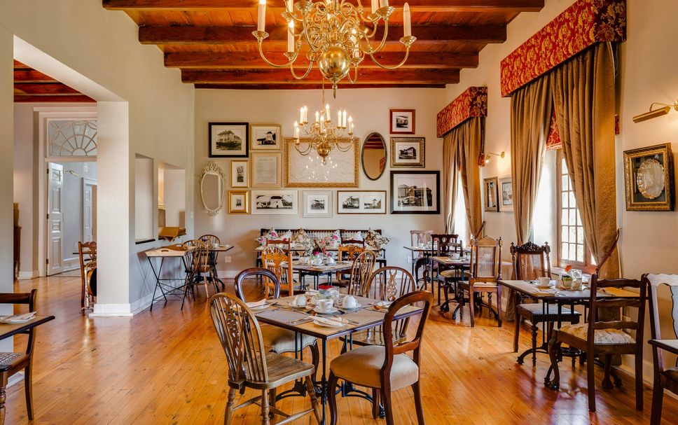 Restaurant Photo
