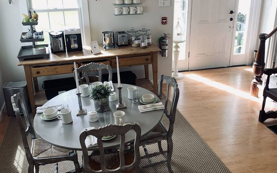 Dining room Photo