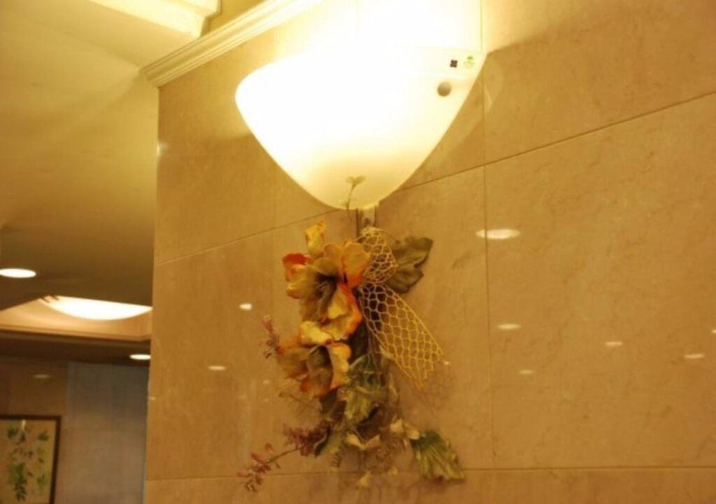 Room amenity