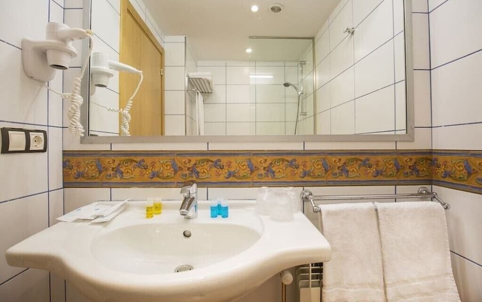Bathroom Photo