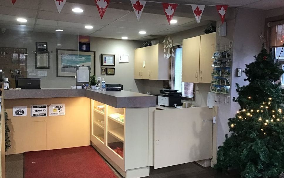 Front desk Photo