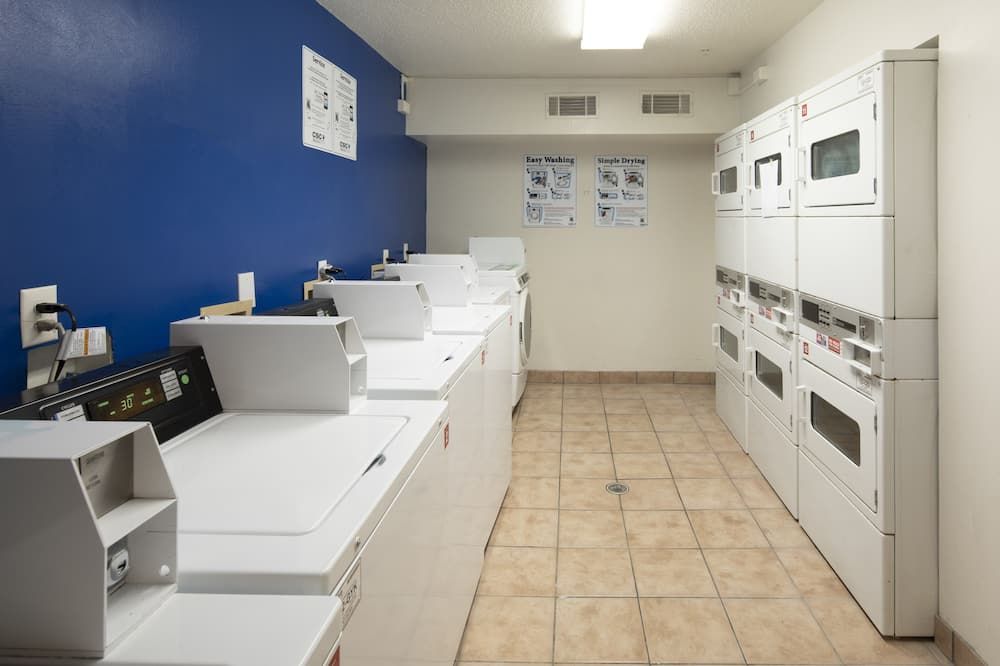 Laundry facility Photo
