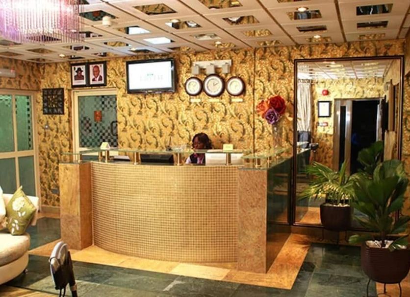 Front desk Photo
