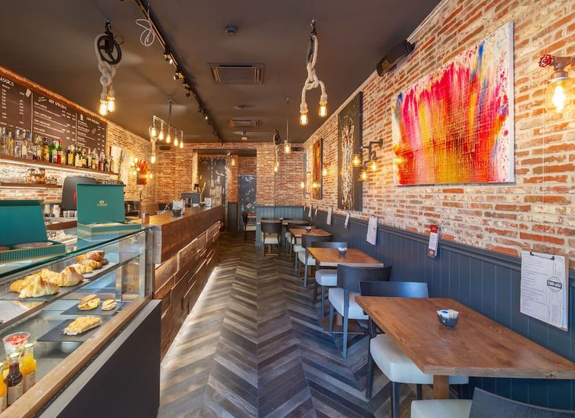 Restaurant Photo