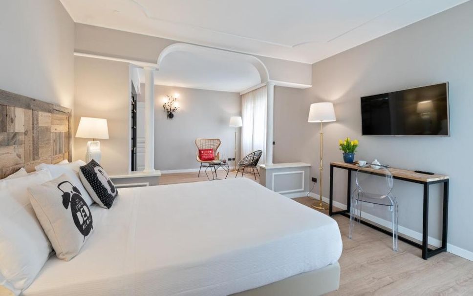 Bedroom Photo