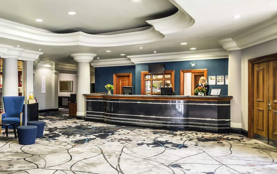 Front desk Photo