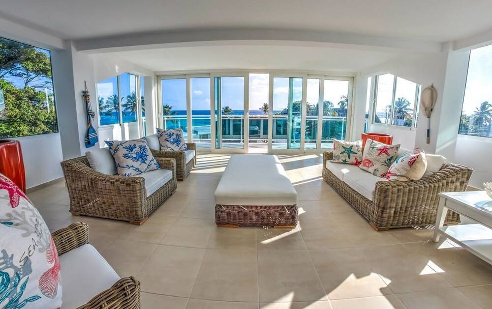 Living room Photo