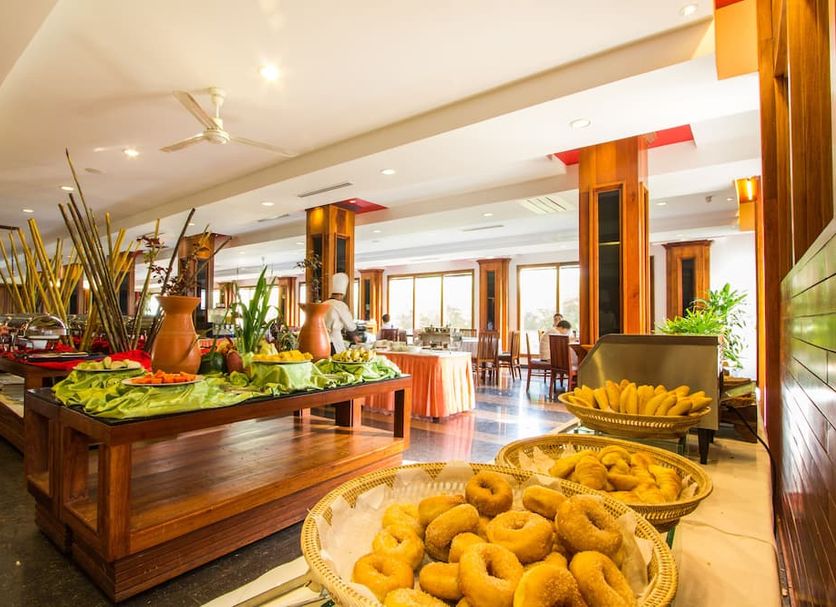 Buffet Photo