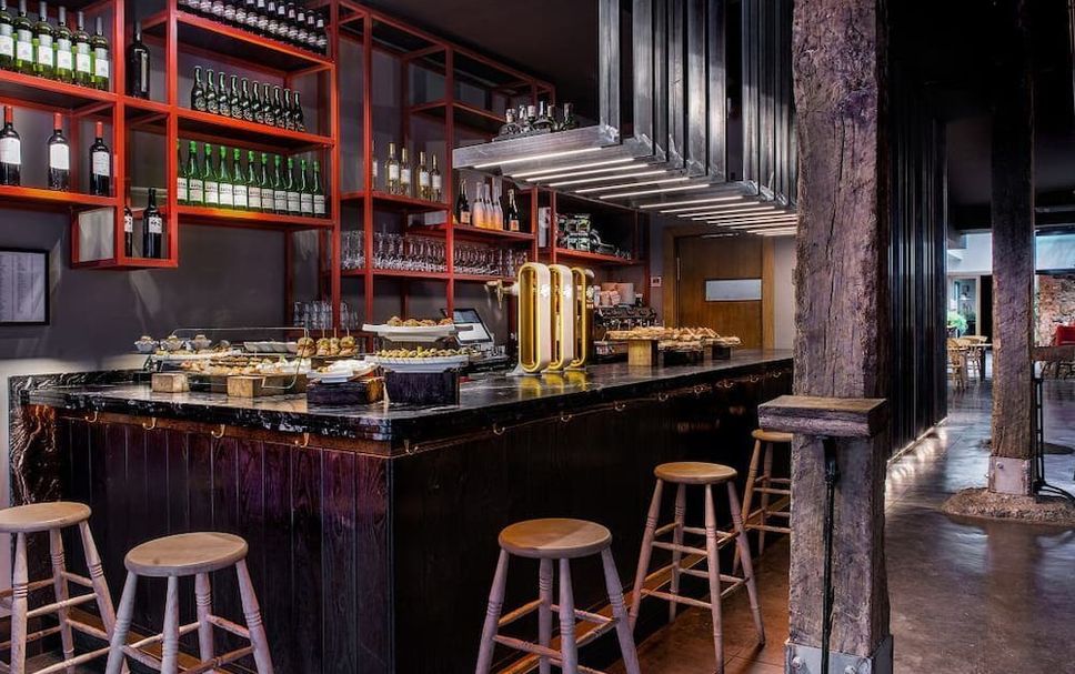 Bar Photo