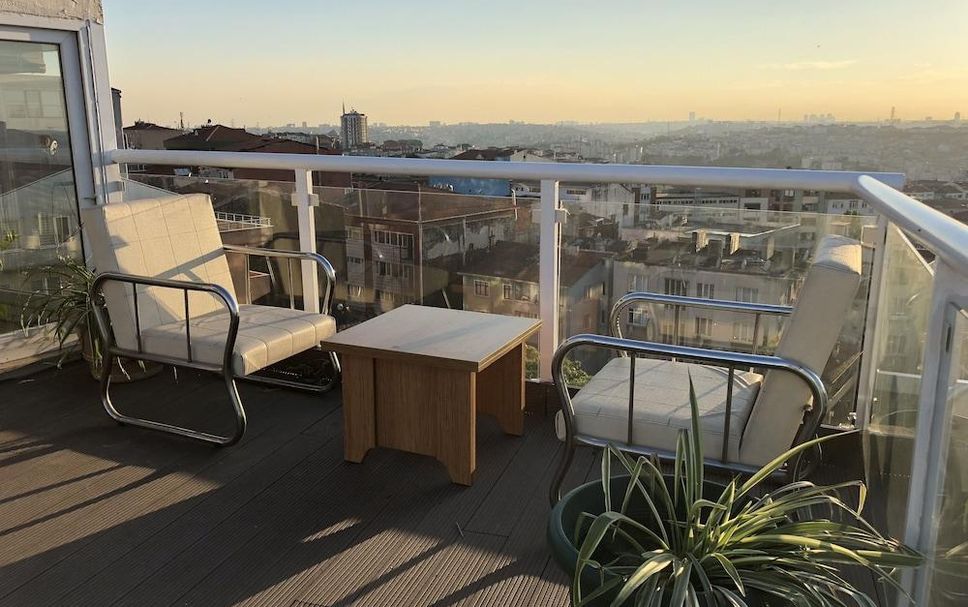 Balcony Photo