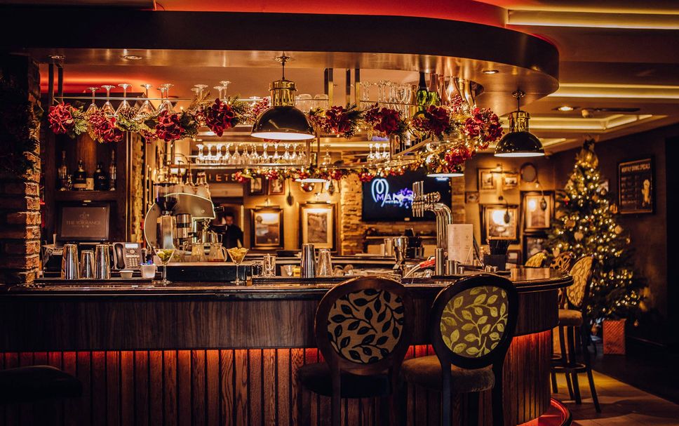 Bar Photo