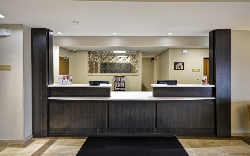 Front desk Photo