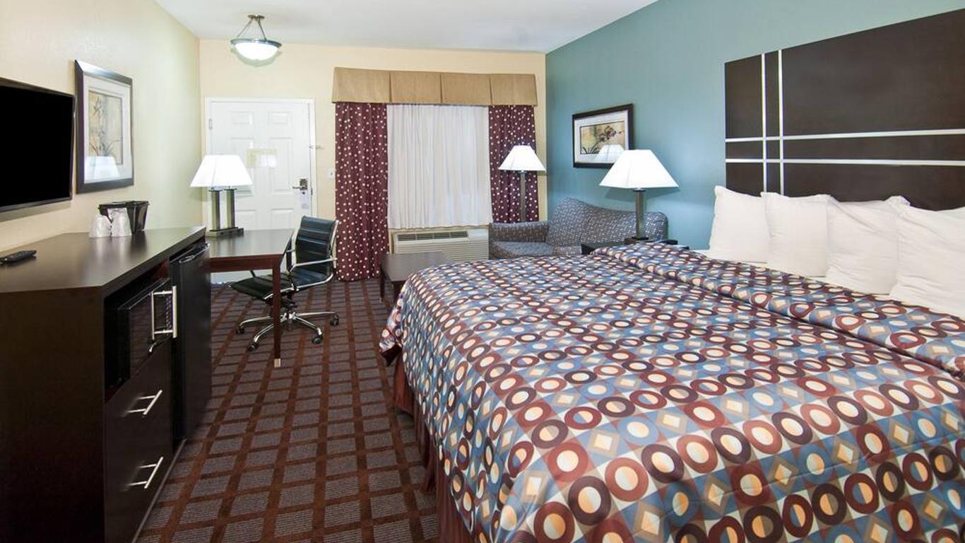 Executive Inn And Suites Tyler