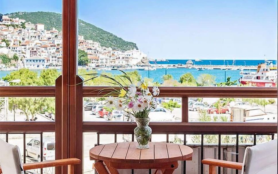 Balcony Photo