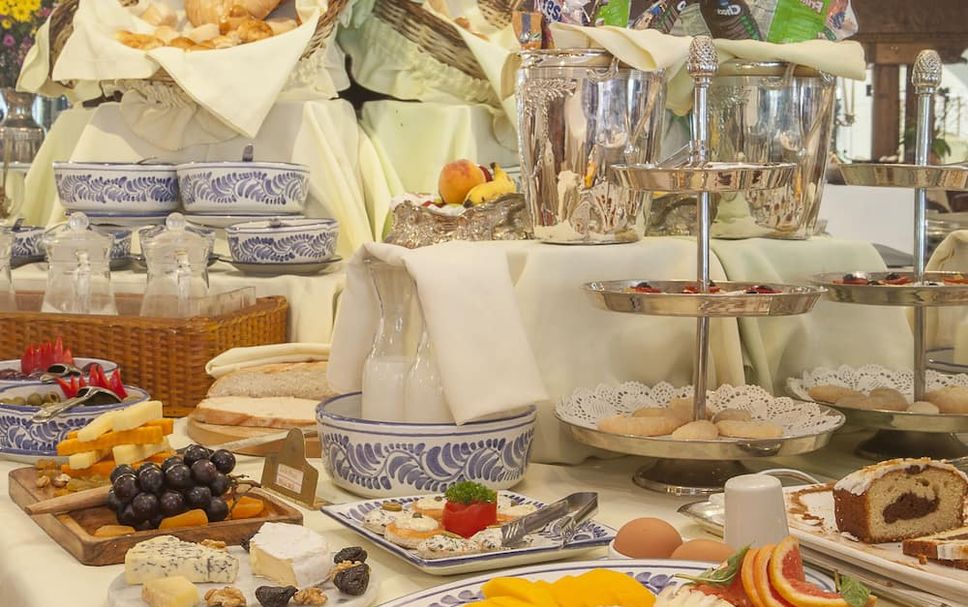 Buffet Photo