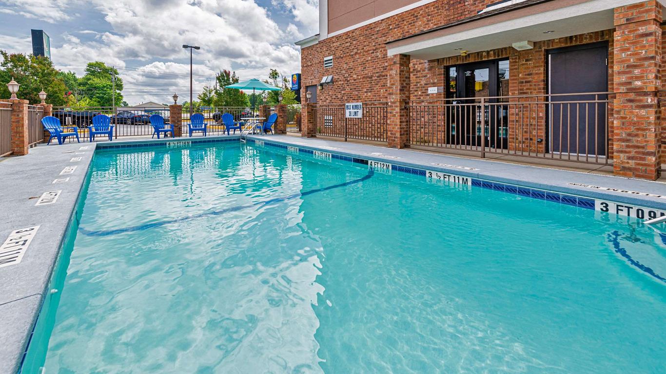 Comfort Inn & Suites - Fort Gordon