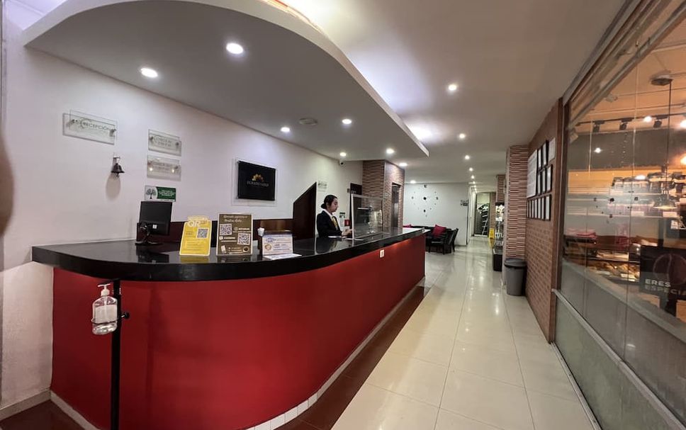 Front desk Photo