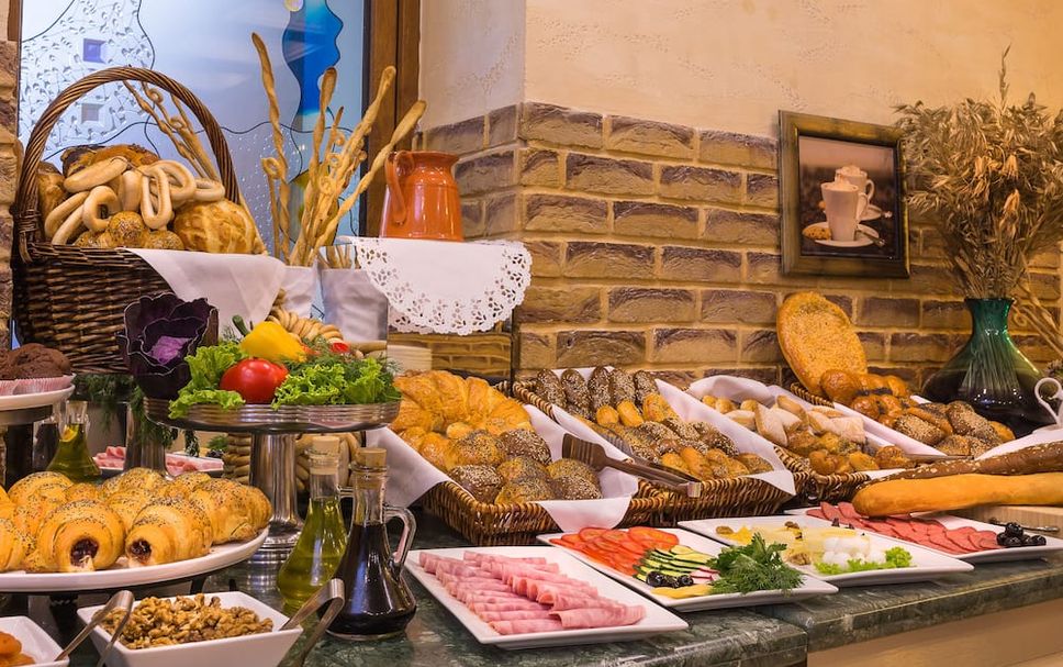 Buffet Photo