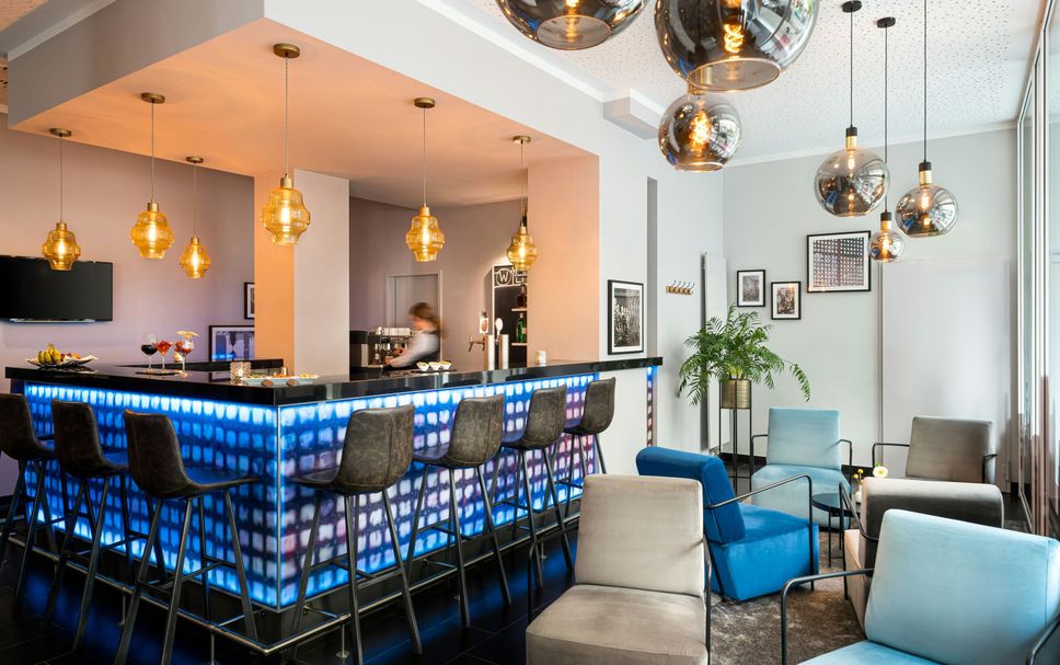 Bar Photo