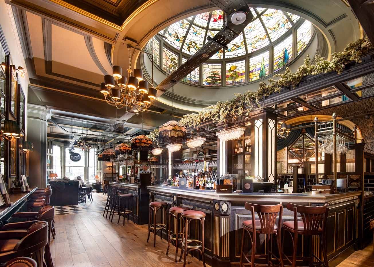 Bar Photo