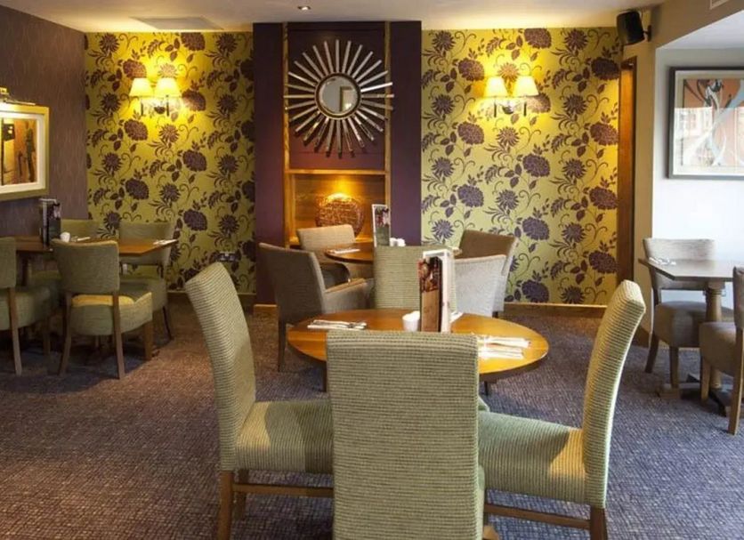 Restaurant Photo