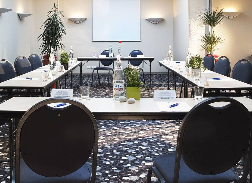 Conference room Photo
