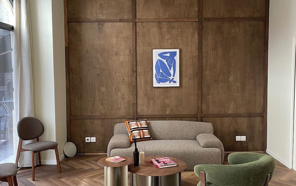 Lounge Photo