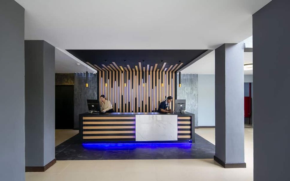 Front desk Photo
