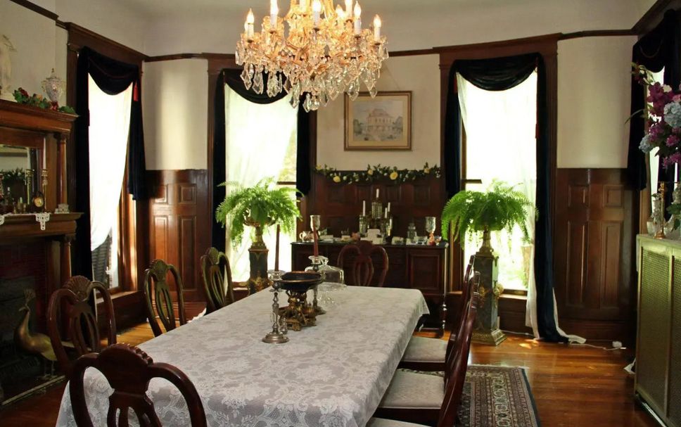 Dining room Photo