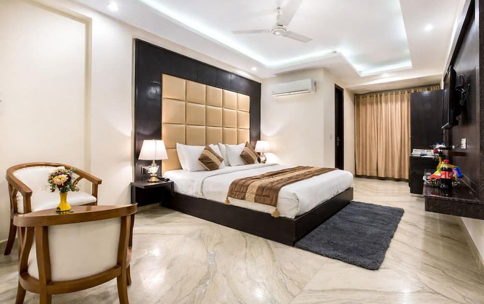 Bedroom Photo