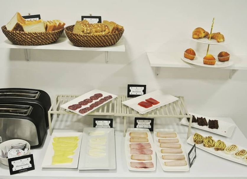 Buffet Photo