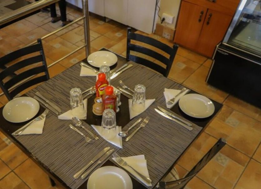 Dining room Photo