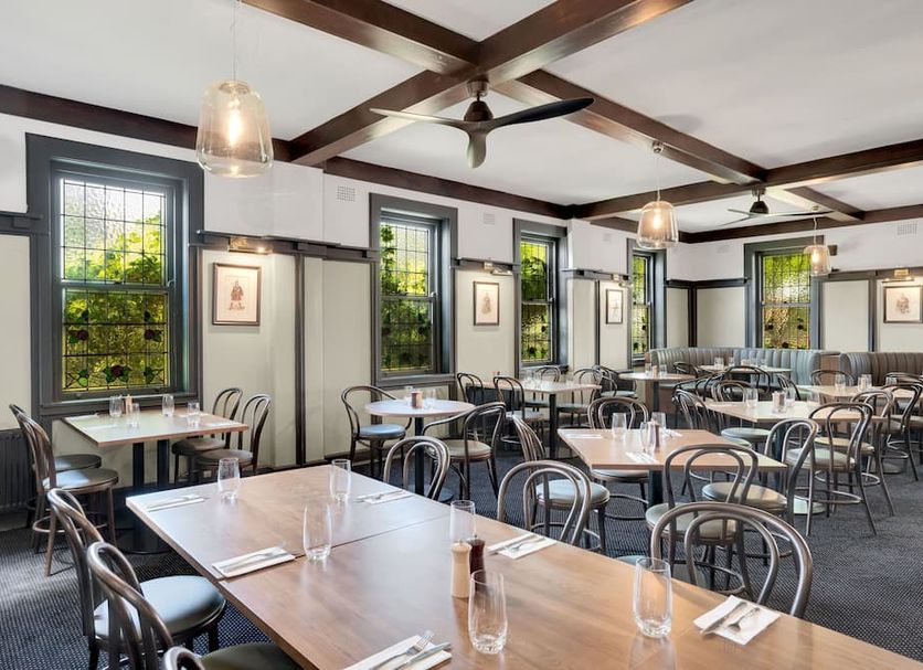 Restaurant Photo