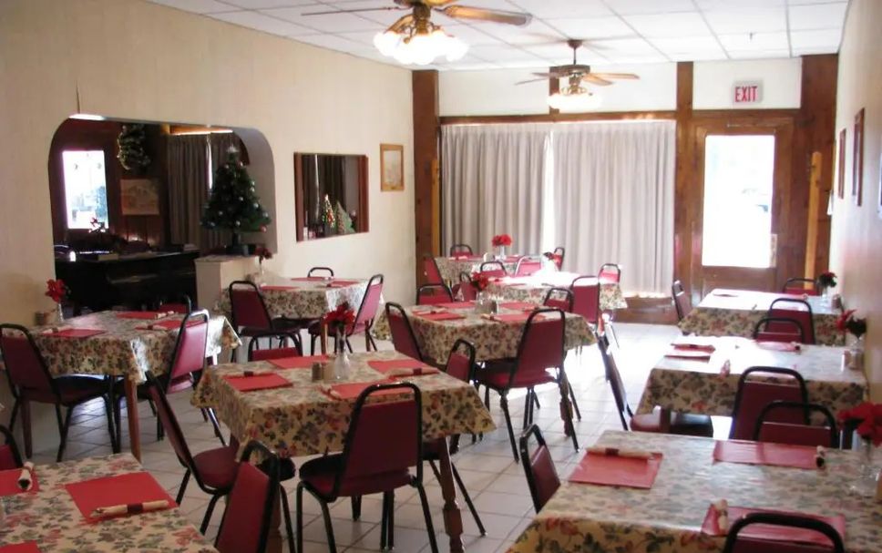 Restaurant Photo