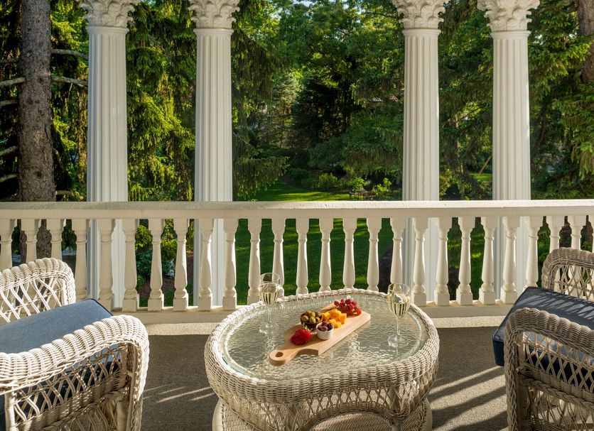 Balcony Photo