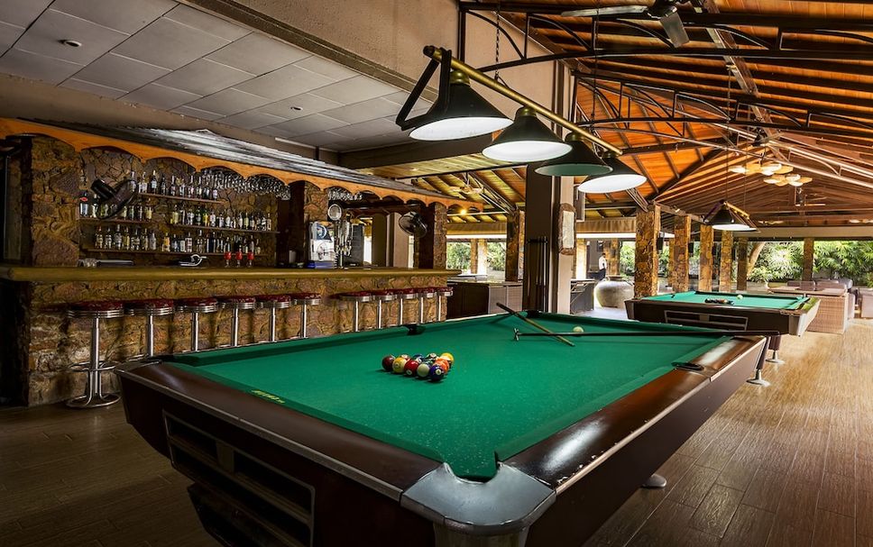 Bar Photo