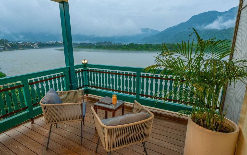 Balcony Photo