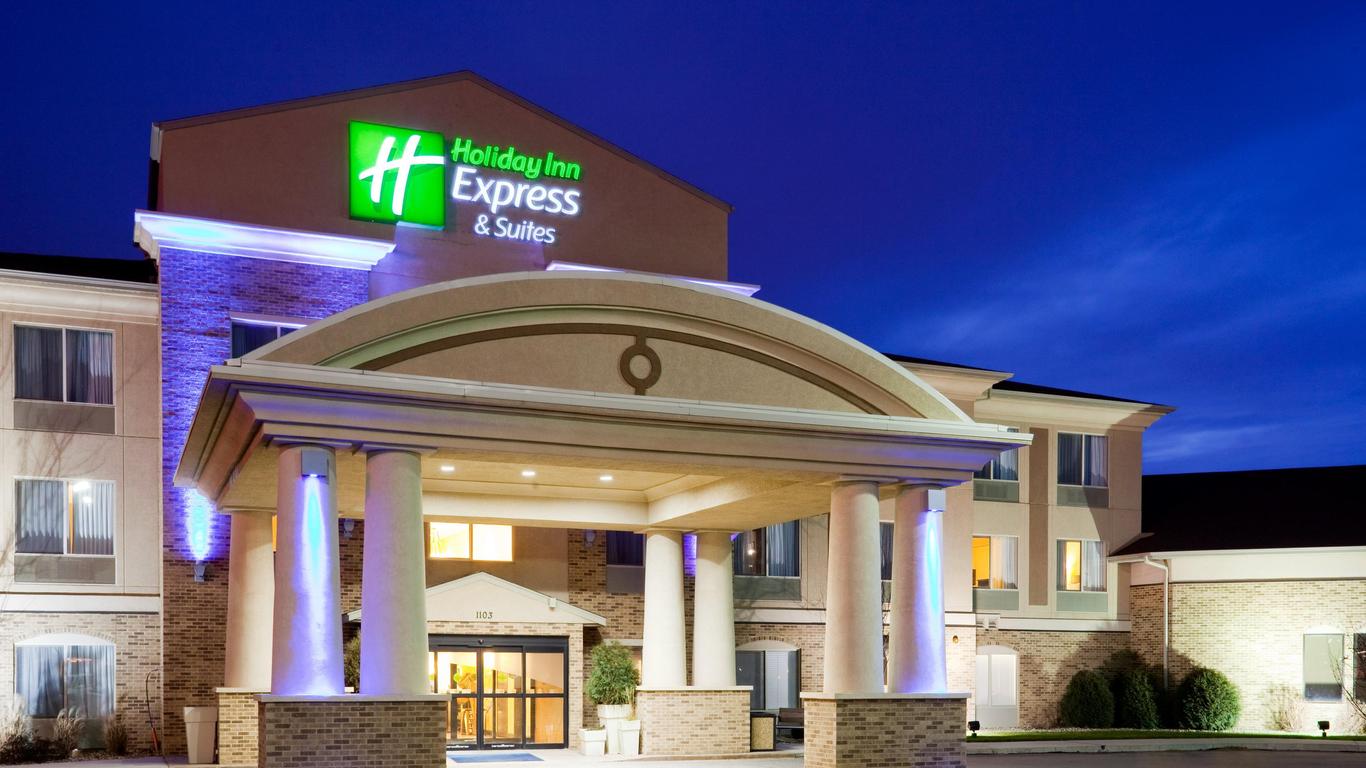Holiday Inn Express & Suites Brandon, An IHG Hotel