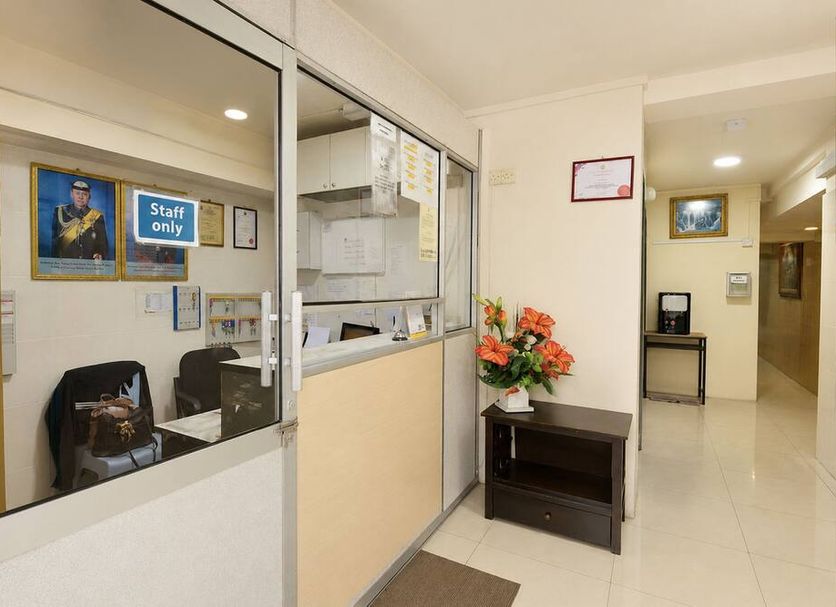 Front desk Photo