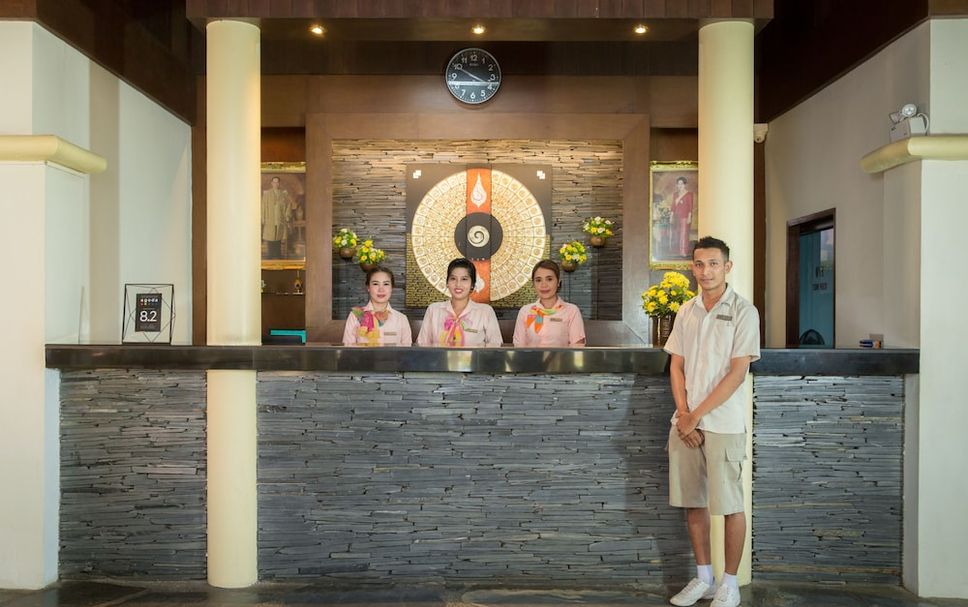 Front desk Photo