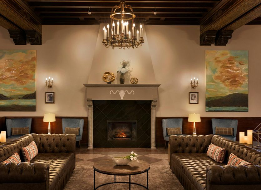 Lounge Photo