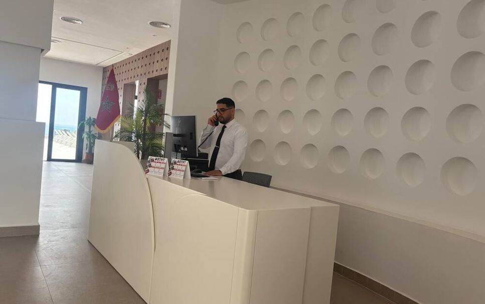 Front desk Photo