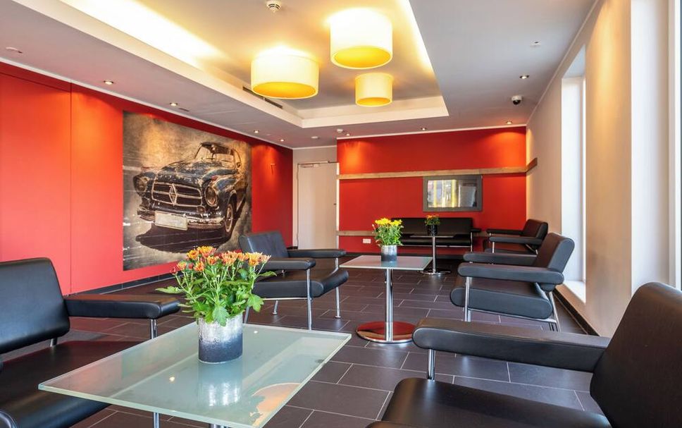 Lobby Photo