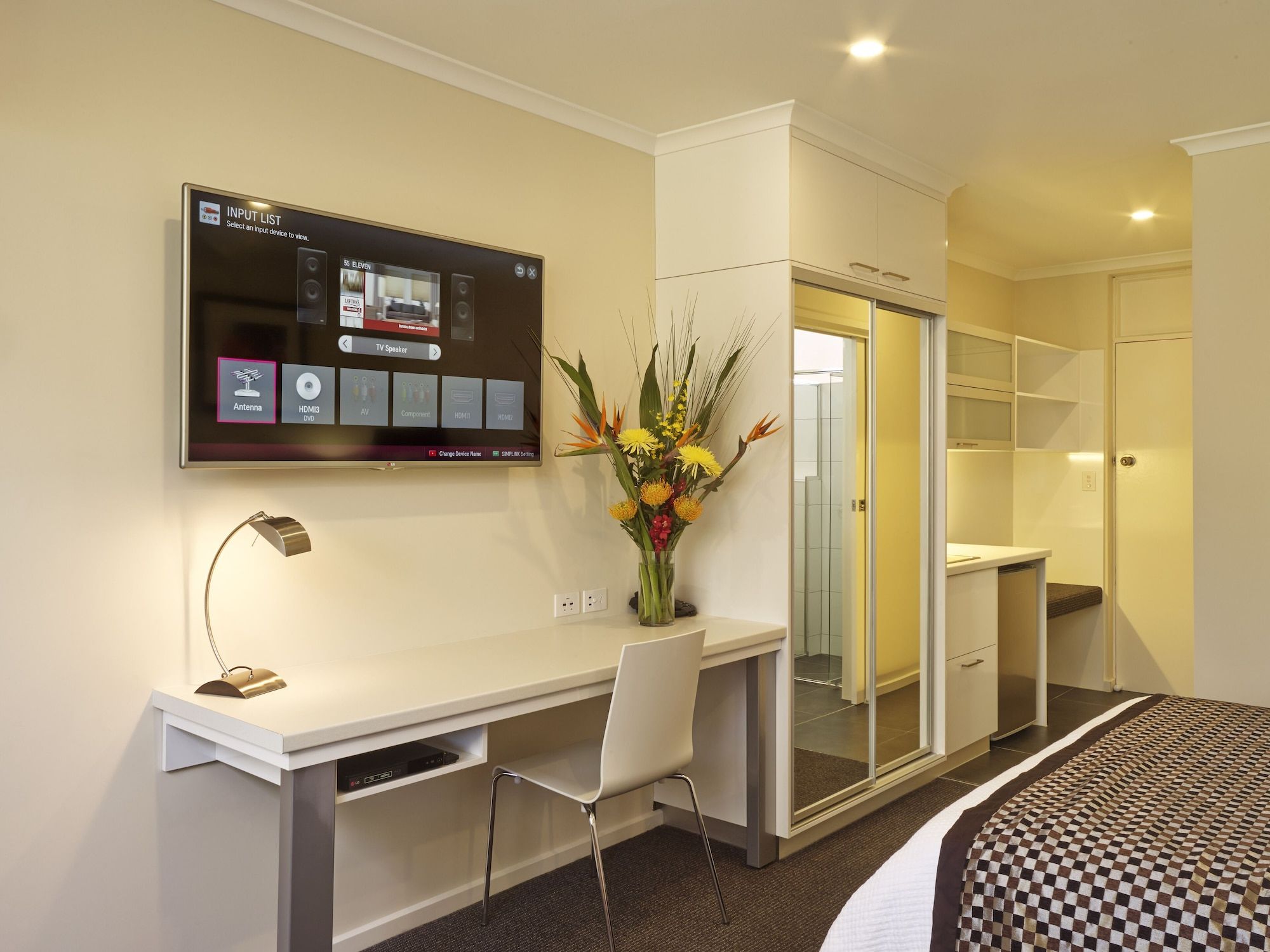 Room amenity
