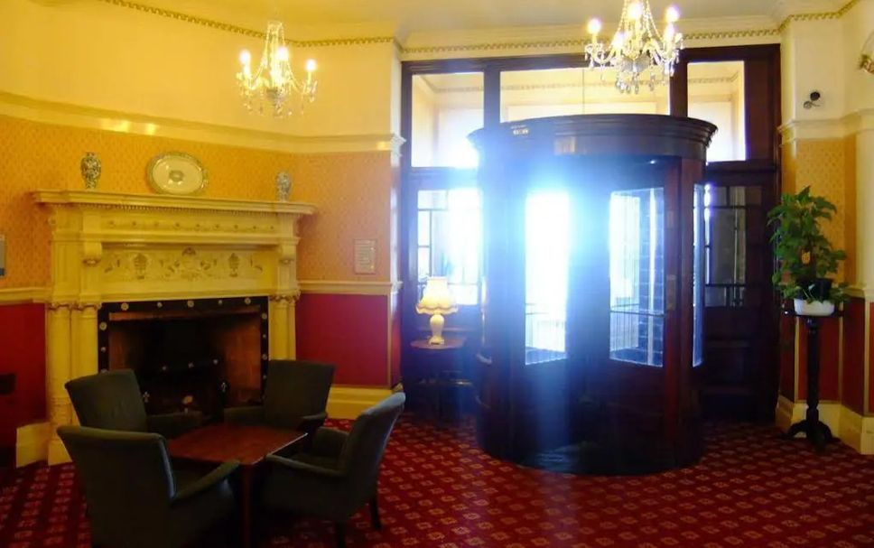 Lobby Photo