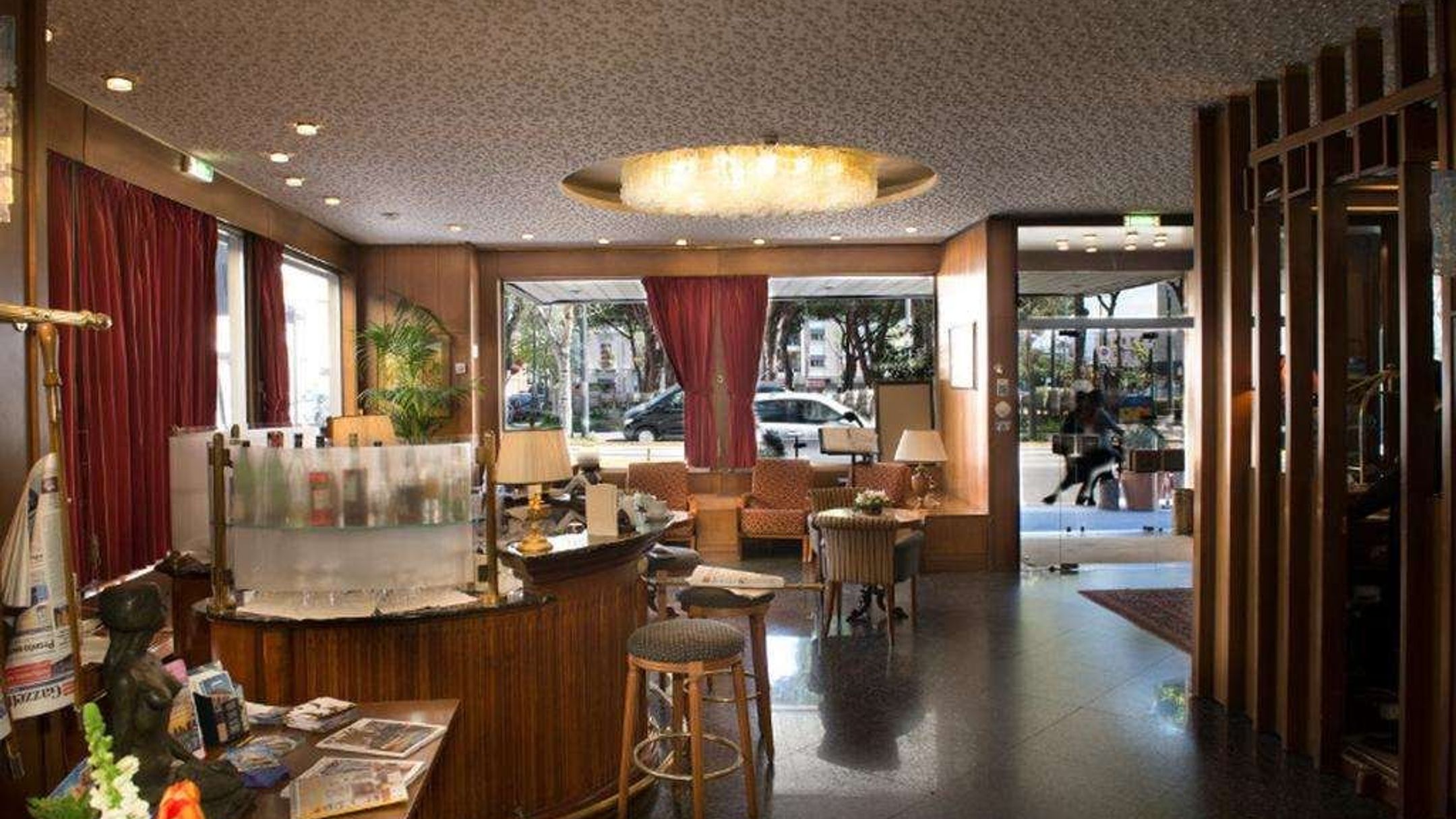 Hotel Royal Palace, Messina, SI, Italy Compare Deals