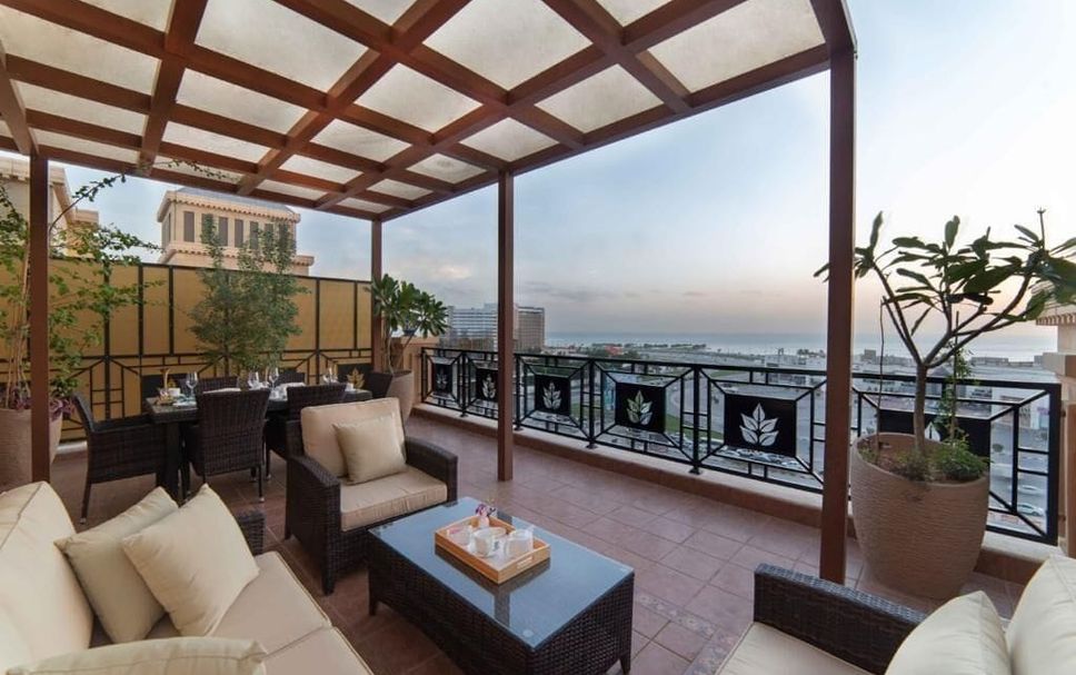 Balcony Photo