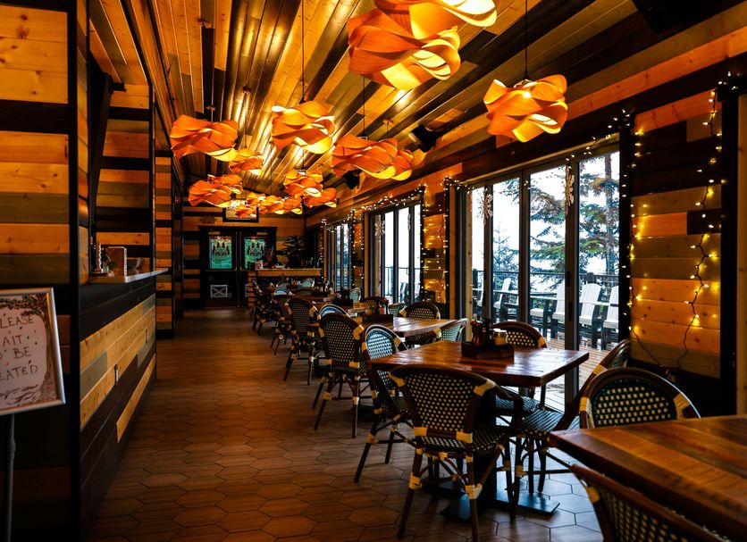 Restaurant Photo