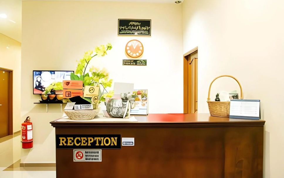 Front desk Photo