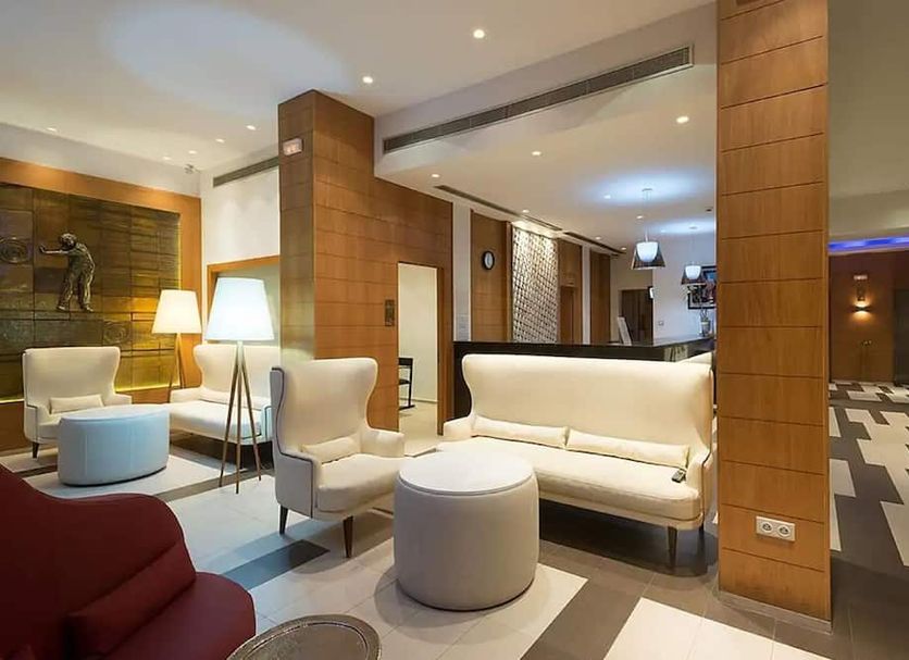 Lounge Photo